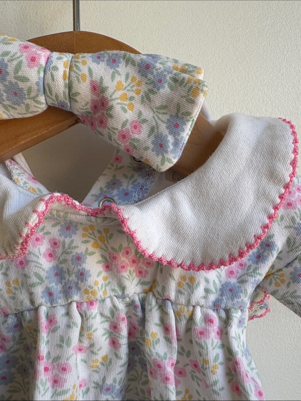 Floral Ruffle Collar Romper - Picture 5 of 5